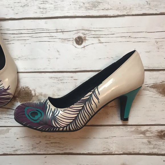 ModCloth TUK Peacock Feather Heels Shoes - Picture 5 of 8